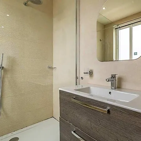 Penthouse In Ta Xbiex, Pool & Seaview Sliema